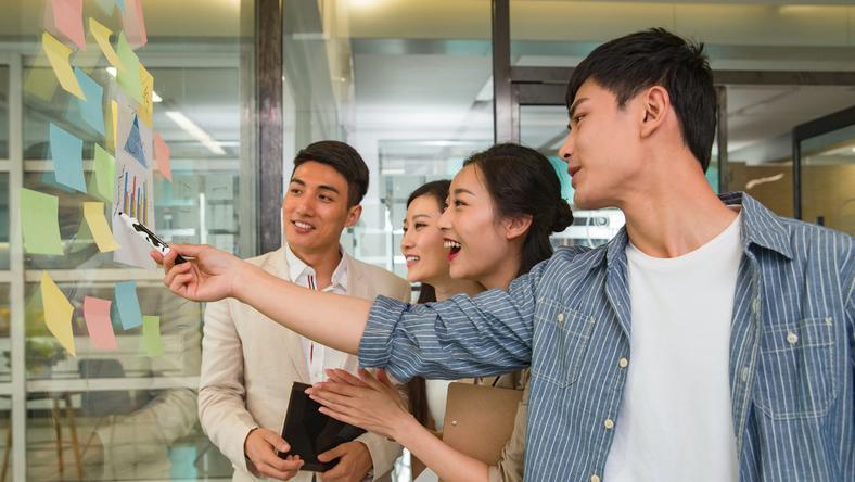 年终奖,会发比能发更重要